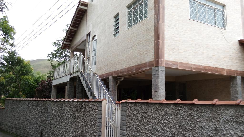 Casas De Temporada Conservatória Esterno foto